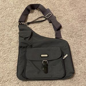 Crossbody baggallini bag